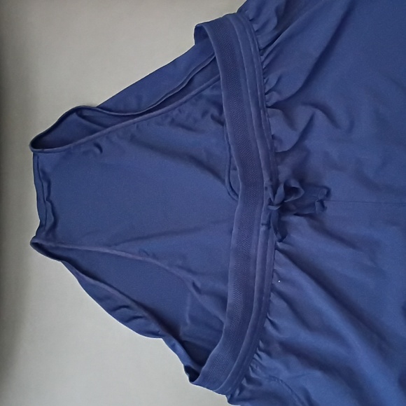 Janji Women's Athletic Shorts - Picture 5 of 7